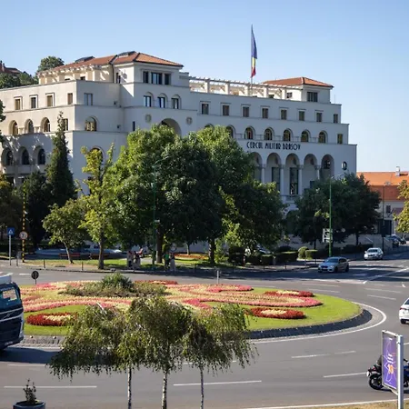 La Maman- Only Self Check-in Apartment Brasov