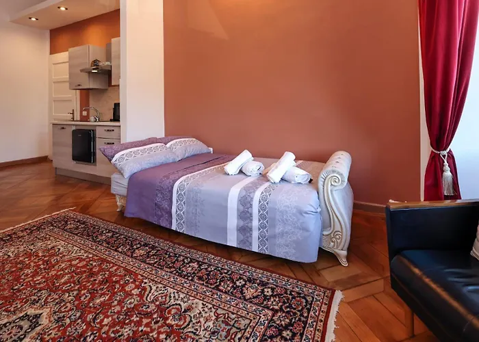 La Maman- Only Self Check-in Apartment